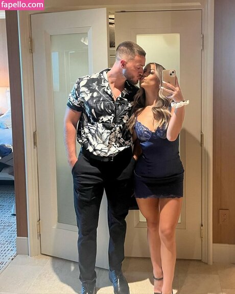 WMAF Alpha Couples hot star images