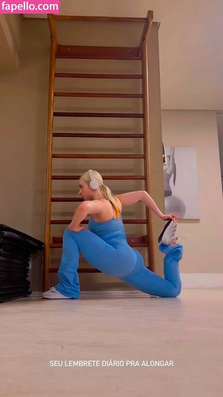 beautiful teen onlyfans pretty image