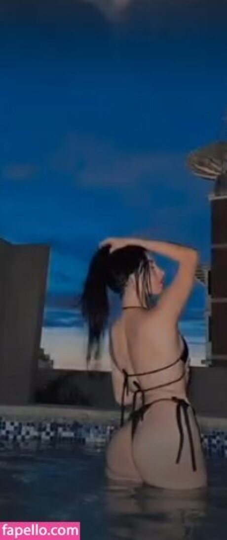 amely robiens model sexy galleries