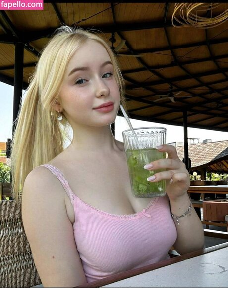 Bulebarbie official exclusive pornstar pictures