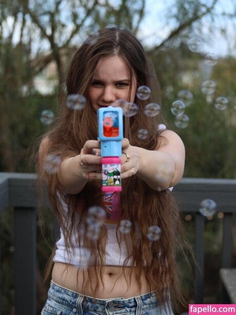 Isabella Ardley model nudes pic