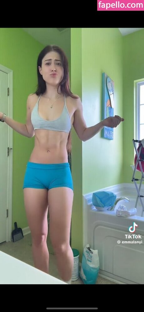 Emma Lanyi adult model photos