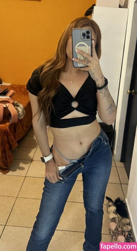 Aurora Menchaca nice model image