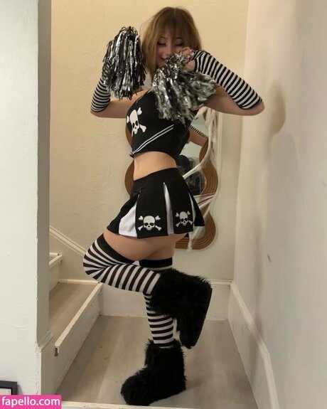 Trinity Manaj hot pornstar pictures