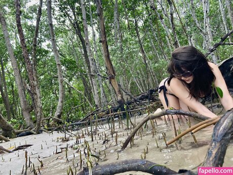 Trinity Manaj model nude gallery