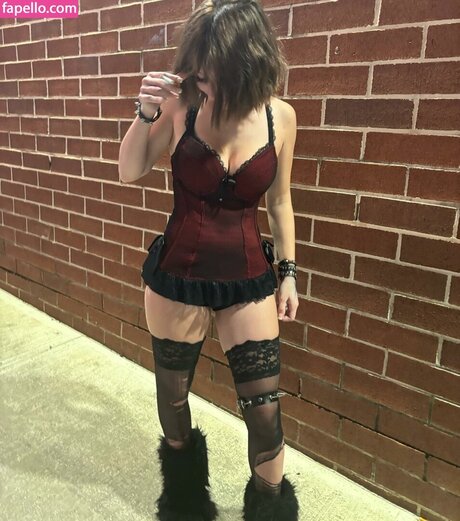 Trinity Manaj star exclusive galleries