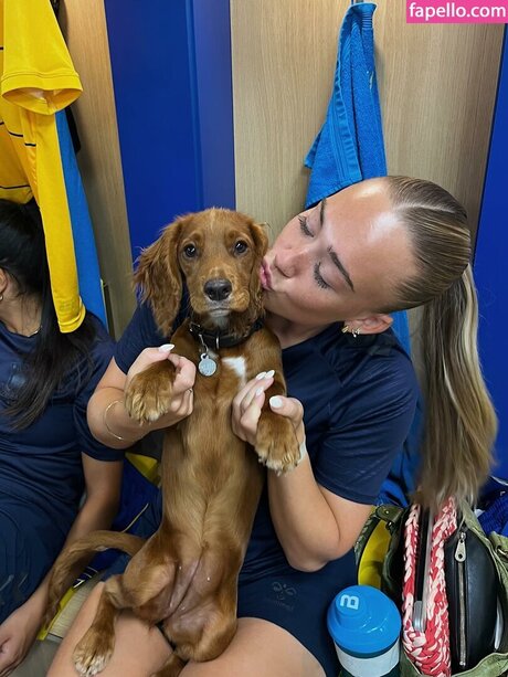 Julie Jorde star art pics