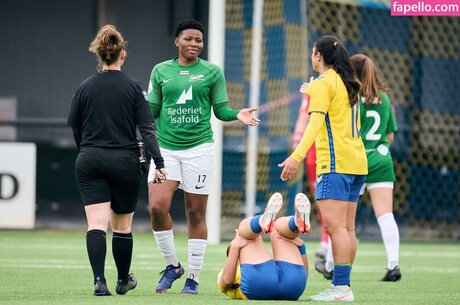 Julie Jorde hot model galleries