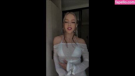 Dasha Grivina pornographic star image