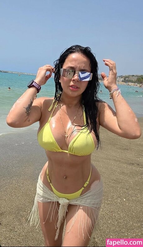 Lucy Estrada nude star galleries