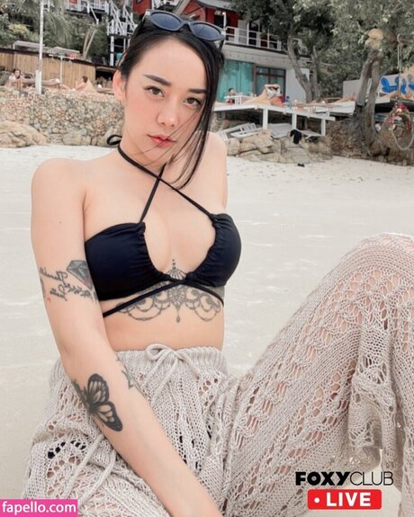 meguspusita high quality pornstar image