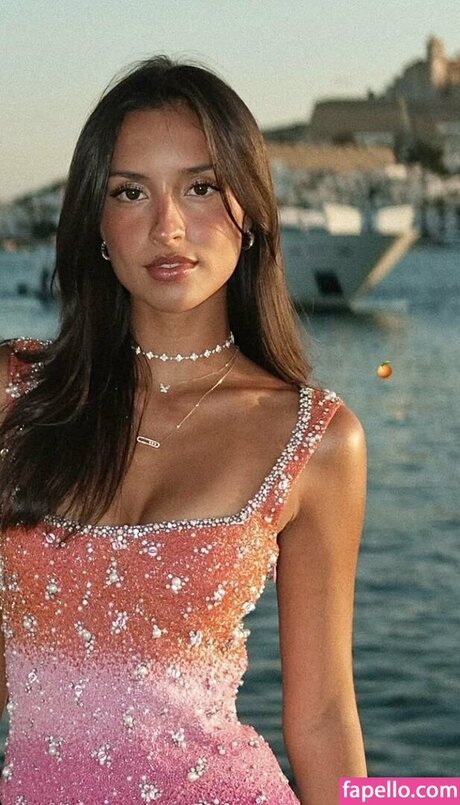 Alexandra Saint Mleux star best img