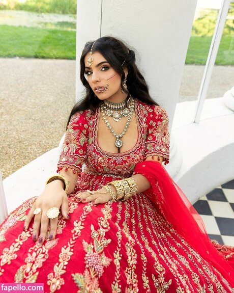 Jaya Thandi nudes star galleries