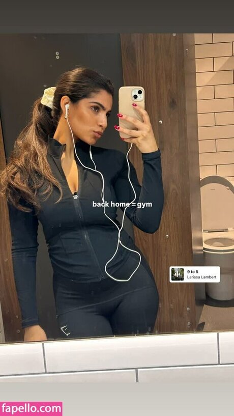 Jaya Thandi model porn picture