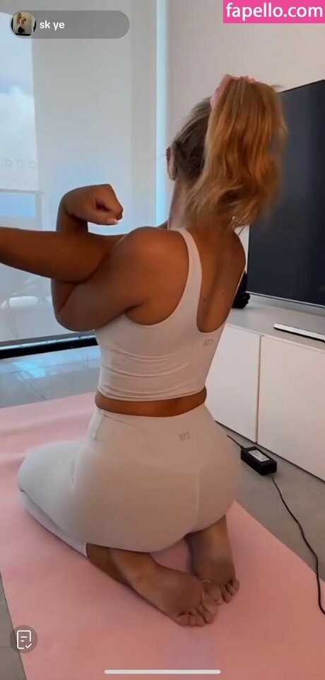 heyitssoph01 model perfect galleries