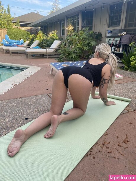 drcreature model naked images