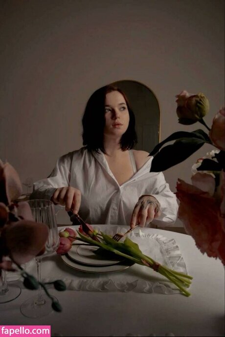 ThuBoppre model adult galleries