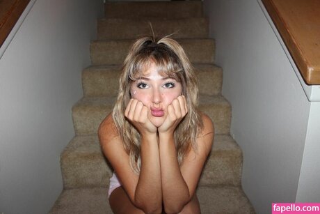 Katsiaryna Kavaleva hd star photos