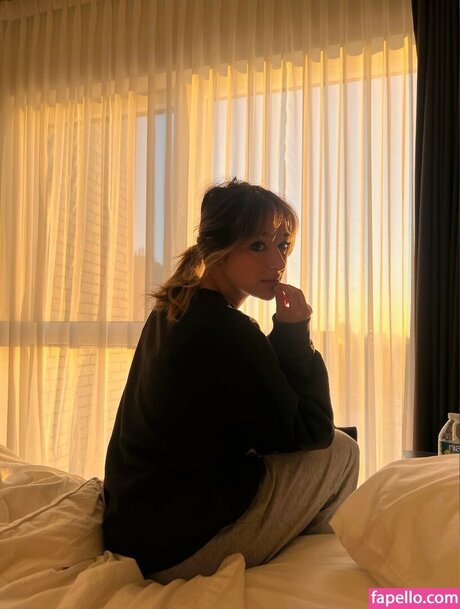 Katsiaryna Kavaleva erotic model gallery