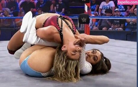 Wren Sinclair sex actress images