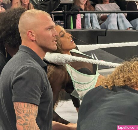 Wren Sinclair adult star image