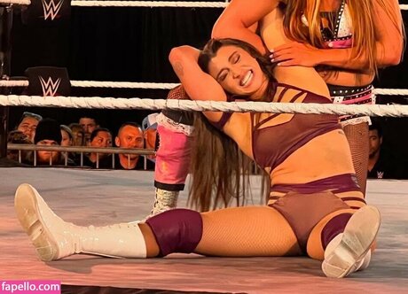 Wren Sinclair perfect actress gallery