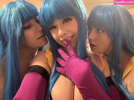 Saltedfishcakes star nudes gallery