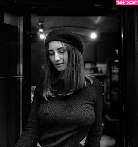 Olexandra Veklenko exclusive model images