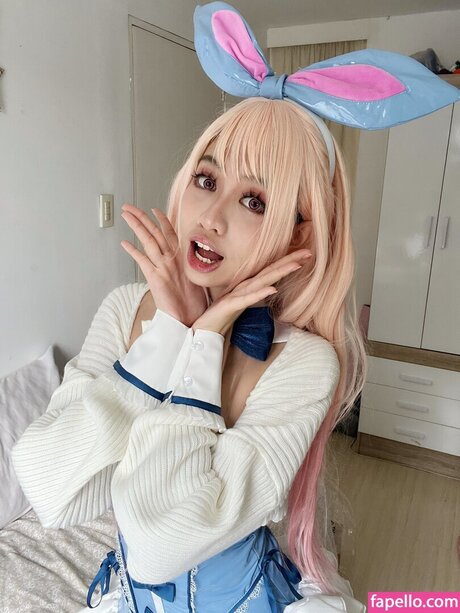 Kettsley model hot photo