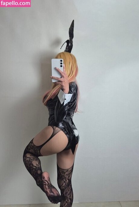 VixxieVie Content model porn pic