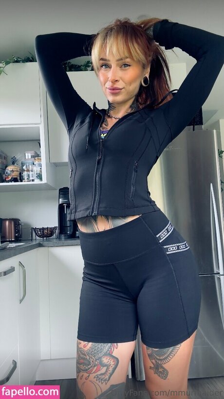 Emma Olofsson pornographic model picture