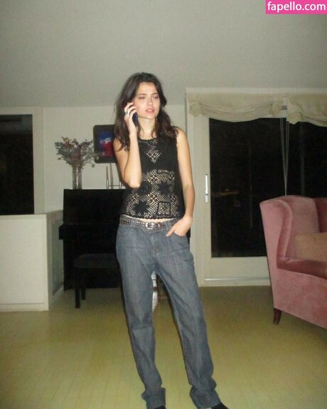 Blanca Soler model top image