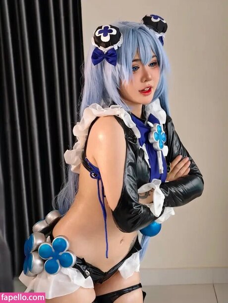 IHI Eros erotic actress pictures