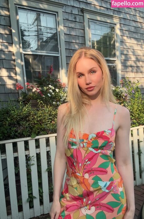 Colette Cherry model pornographic archive