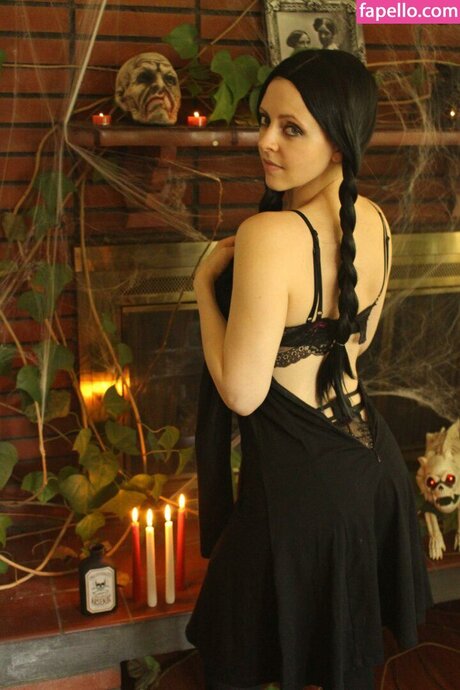 Brianna Knickerbocker model pretty gallery