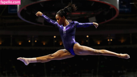 Gabby Douglas star pictures
