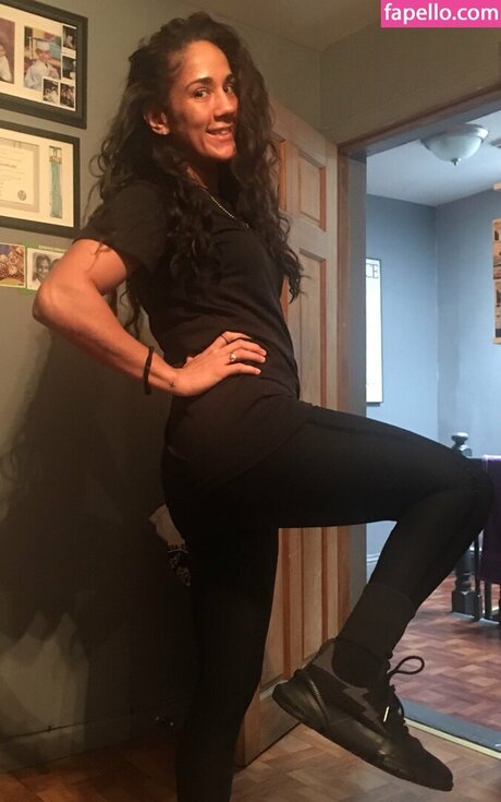 Amanda Serrano best model pictures