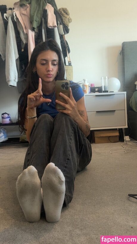 Elisha Walbyoff pretty pornstar images