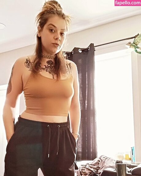 Hoodieninja model porn picture