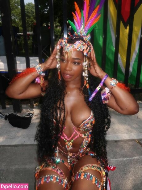 Deb Smikle perfect star picture