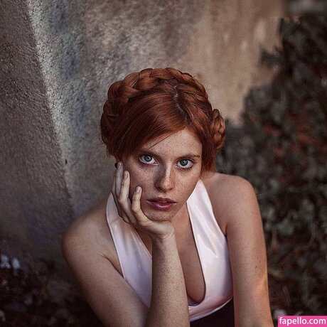 Lucilla Jiggly perfect actress photo