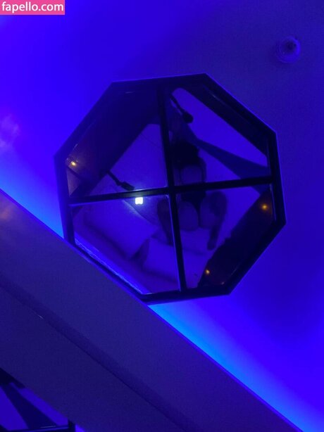 Sharon Goncalves star pretty archive