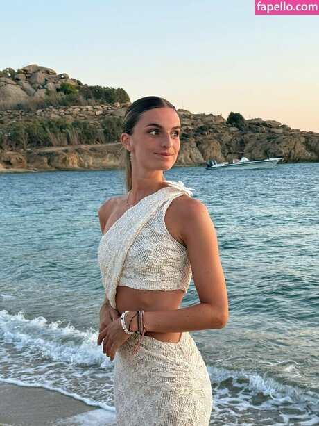 Thea GS star pornographic pictures