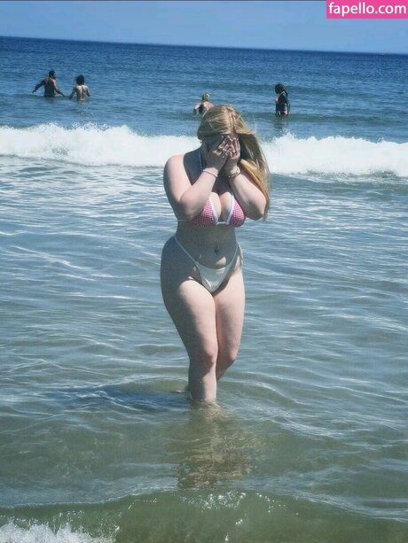 Sadie Stone pornographic actress image