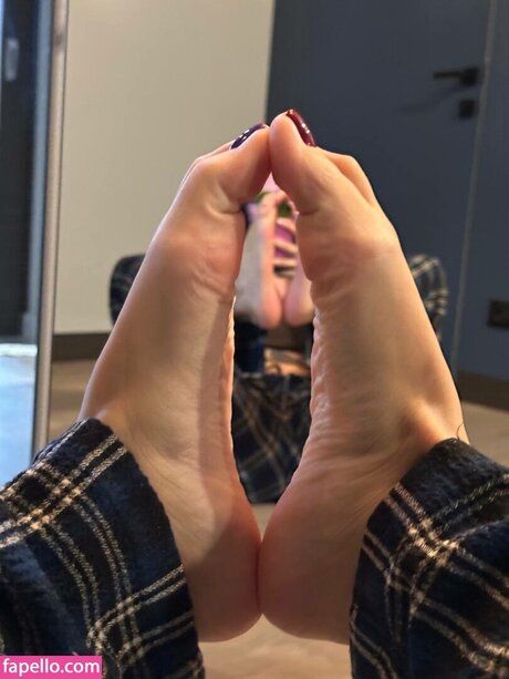 gingerwithoney model top gallery