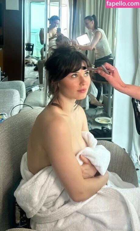 Ruby Cruz model nice pics