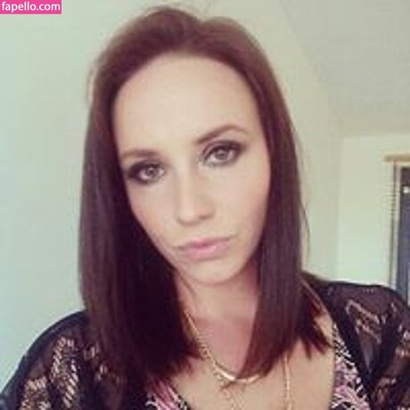 Ceri Mertens high quality actress archive