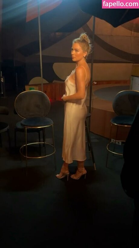 Ludwika Paleta nice model images