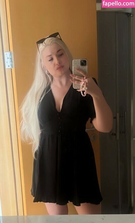 Amber Koltzow Bastick sex pornstar pic