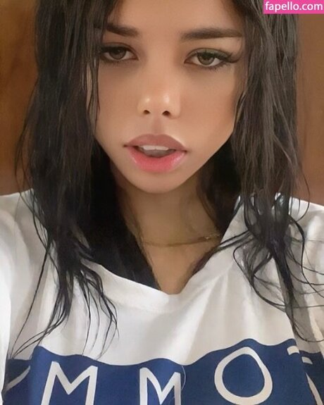 Ale oficial beautiful star photos